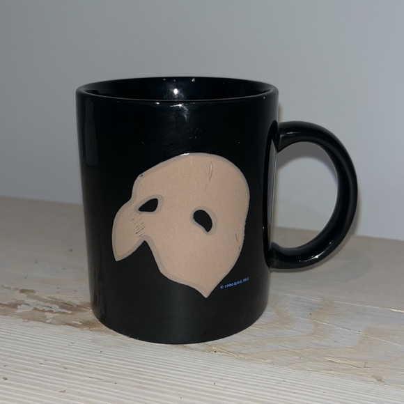 Vintage 1986 Phantom of the Opera Mug - Picture 3 of 5